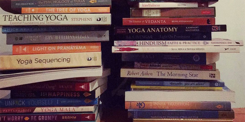 yoga-book